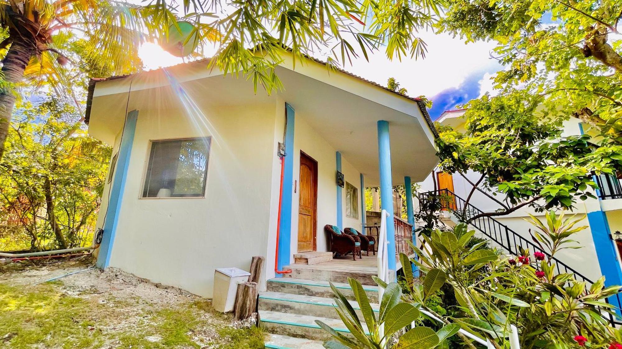 La Concepcion Cove Garden Resort Moalboal Extérieur photo